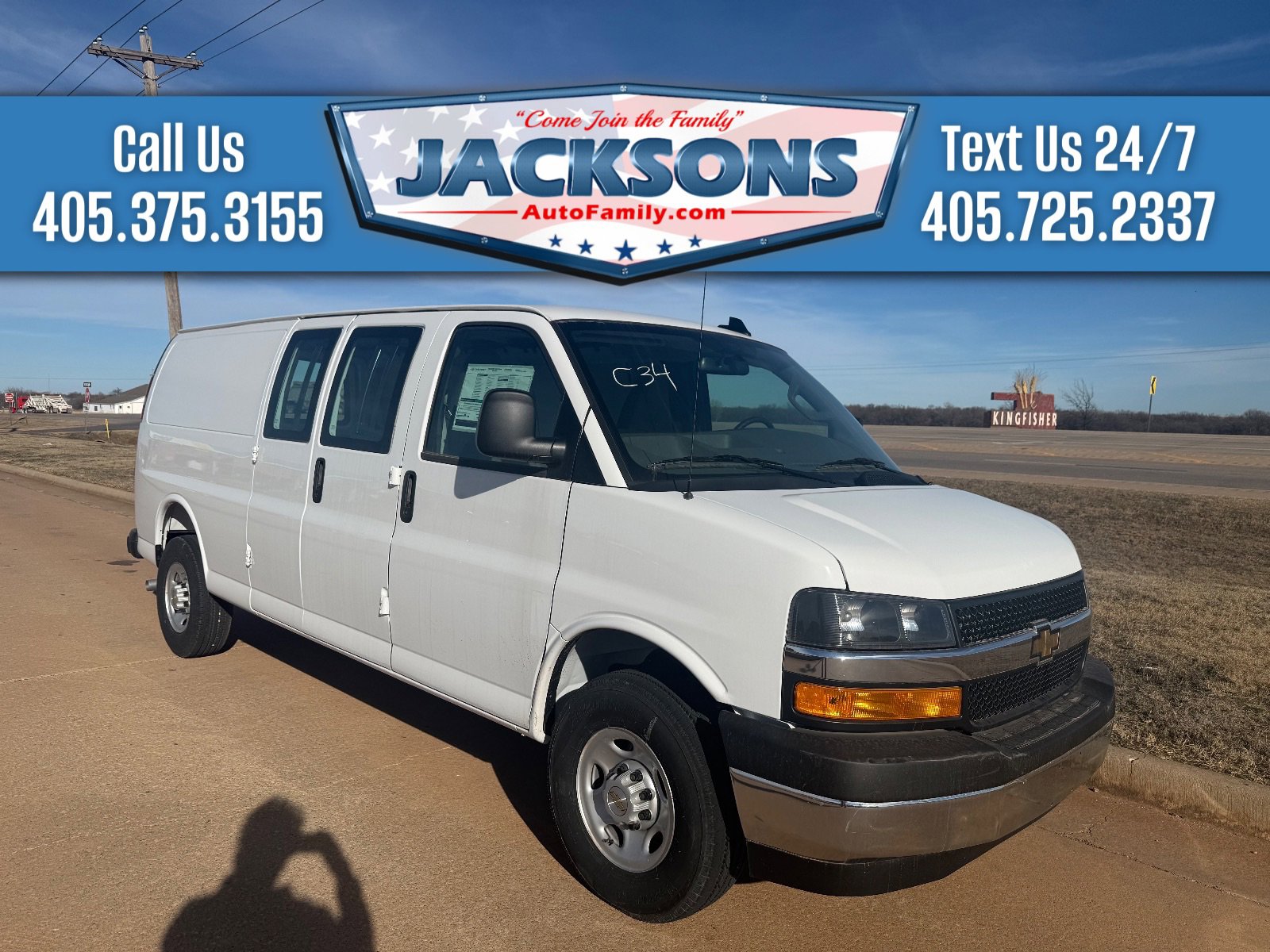 2025 Chevrolet Express Cargo Work Van's photo