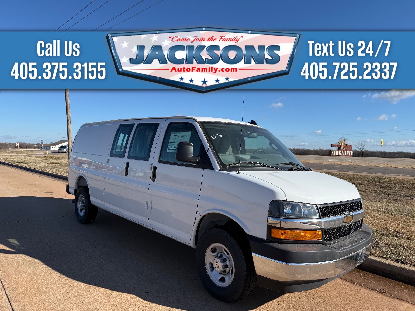 2025 Chevrolet Express Cargo Work Van's photo