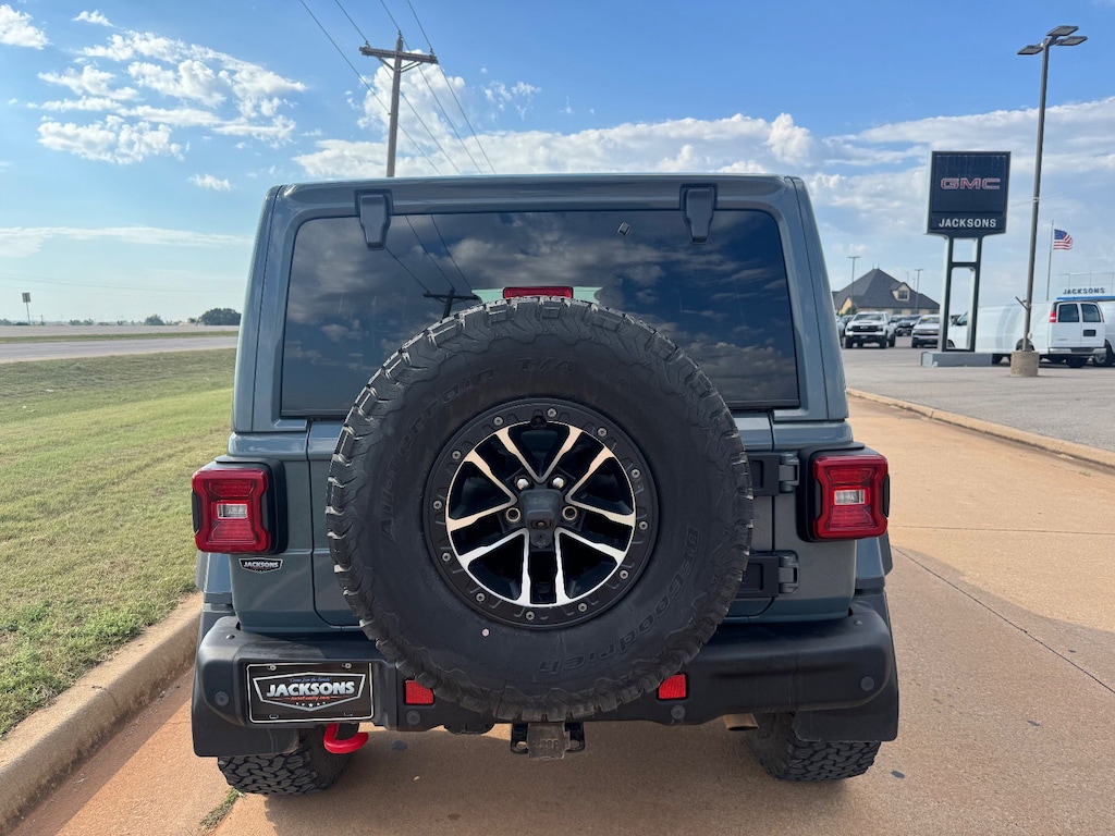 Used 2024 Jeep Wrangler Rubicon X SUV