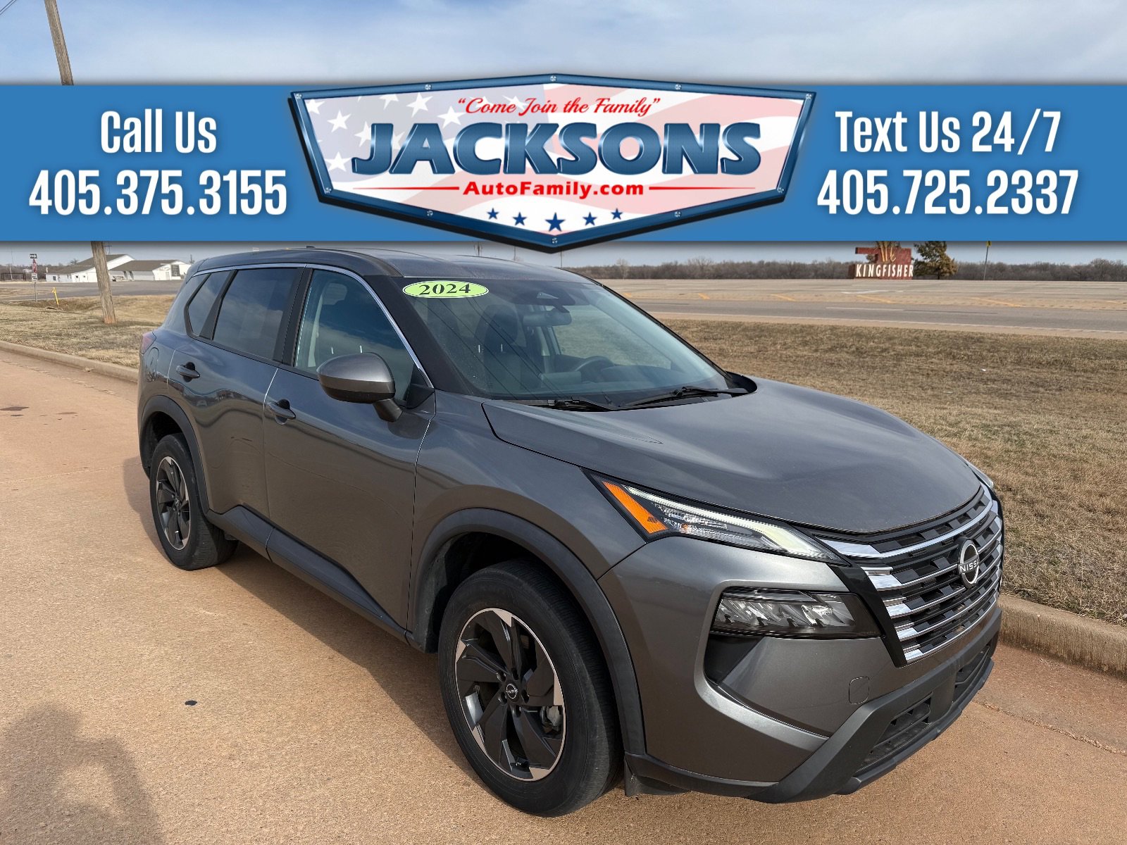 2024 Nissan Rogue SV's photo