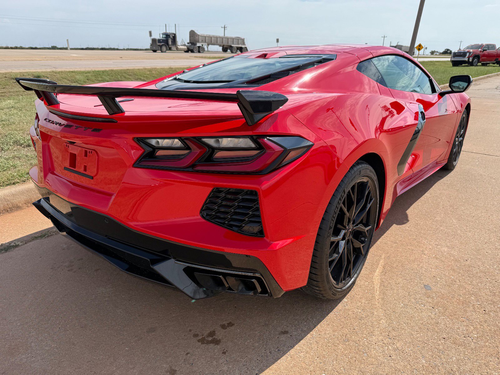 2026 Chevrolet Corvette Stingray 2LT photo 3