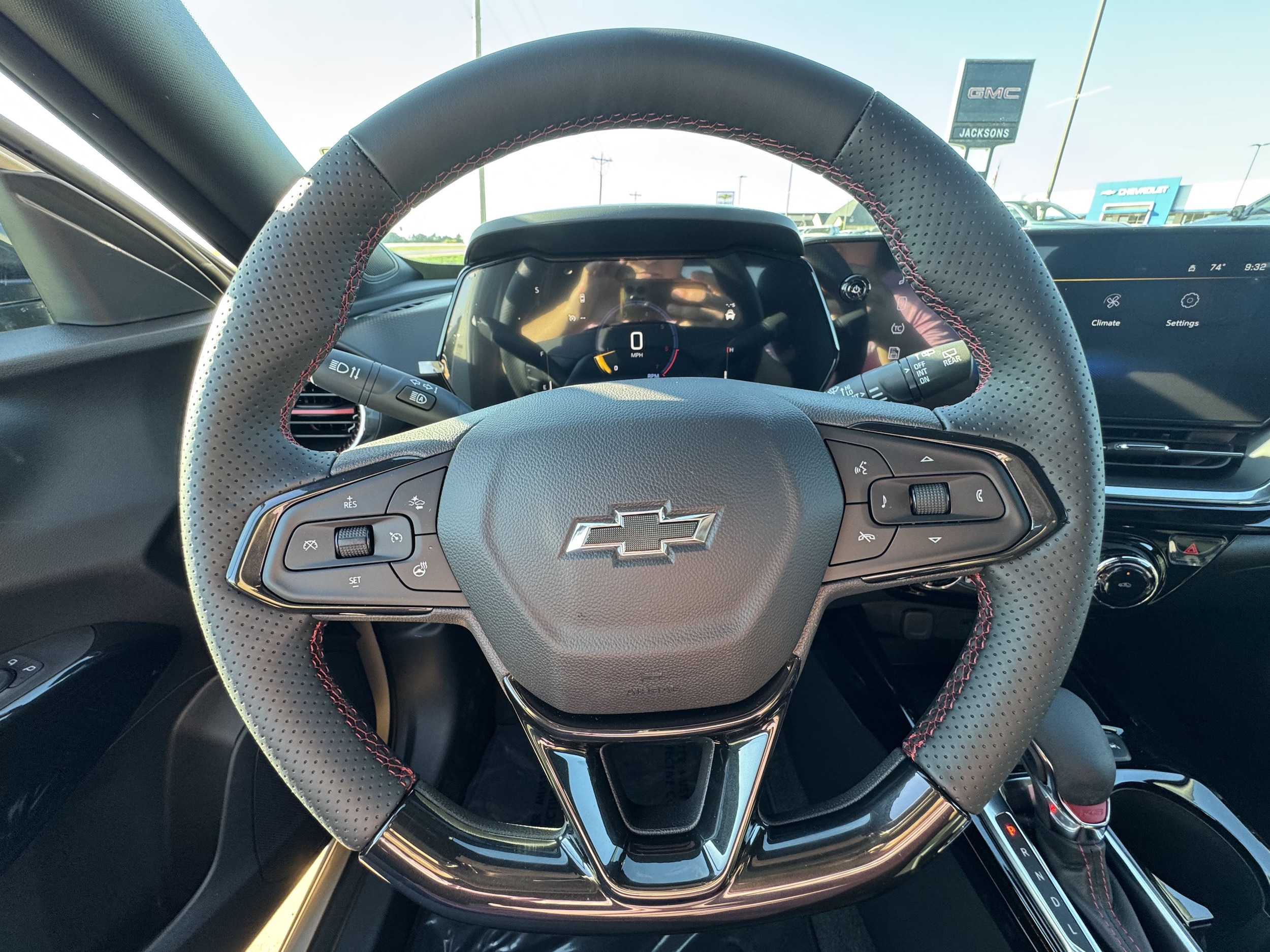 2026 Chevrolet Trax RS - Photo 18
