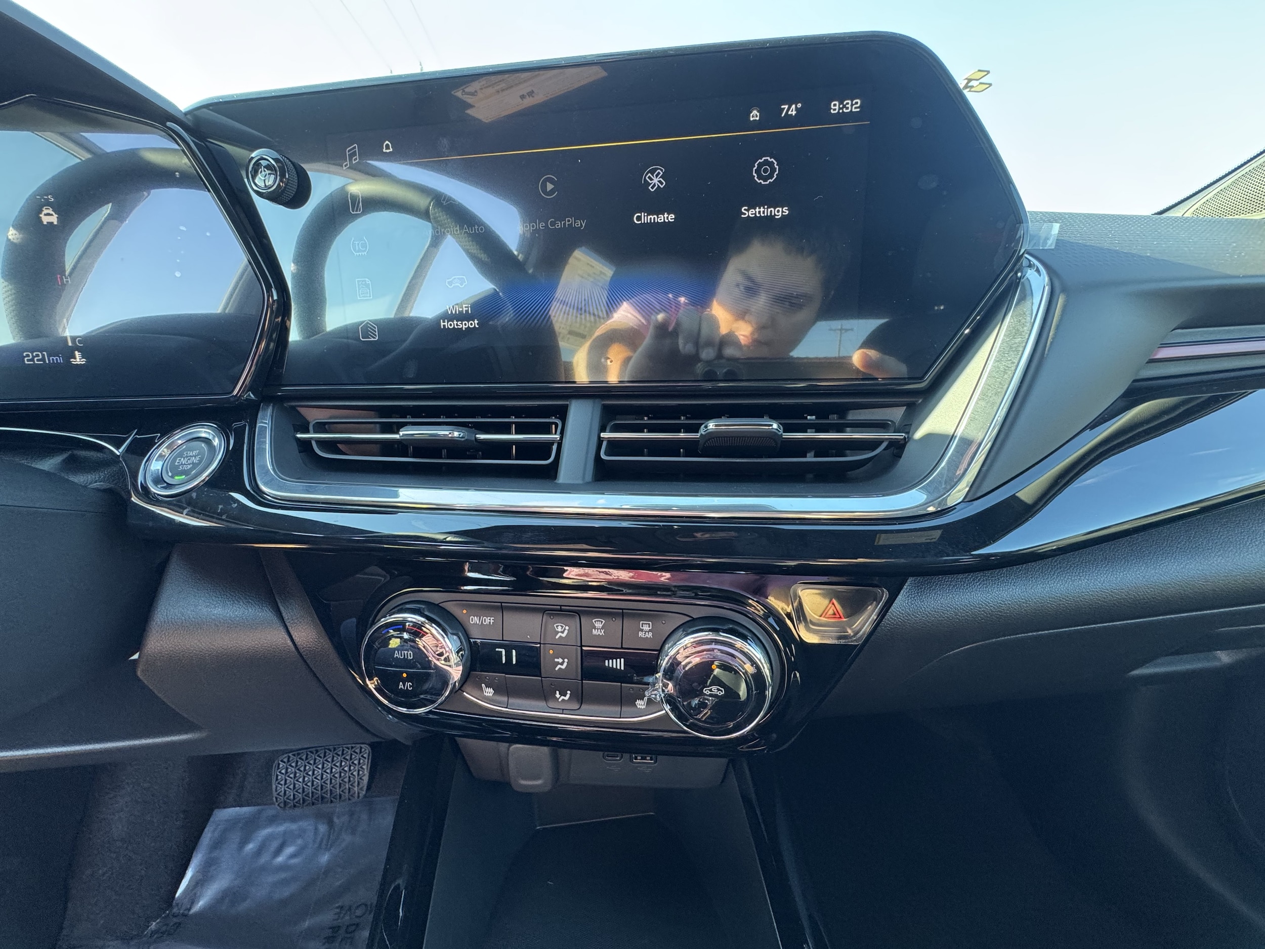 2026 Chevrolet Trax RS - Photo 20