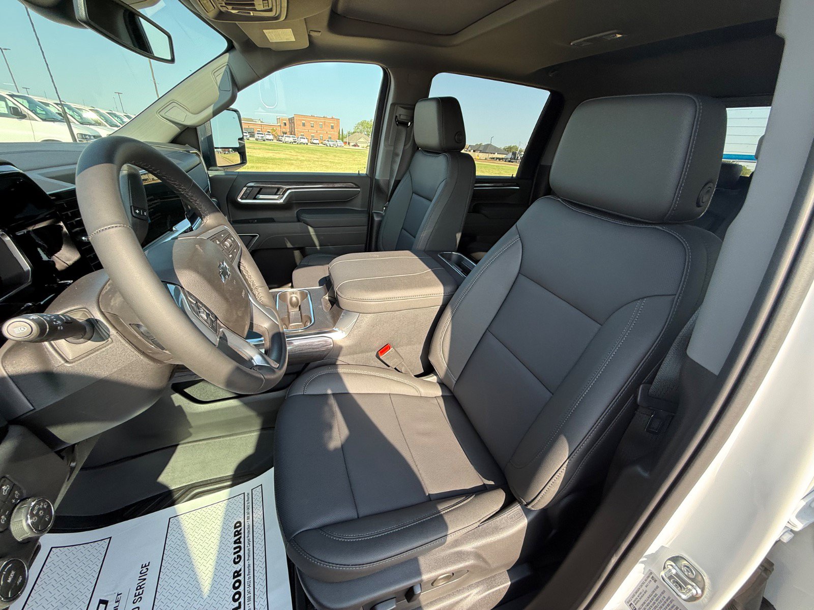2026 Chevrolet Silverado 2500 HD LTZ - Photo 10