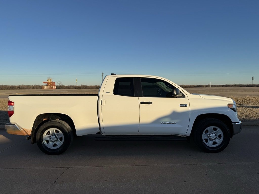 Used 2020 Toyota Tundra SR5 with VIN 5TFUY5F1XLX904859 for sale in Kingfisher, OK
