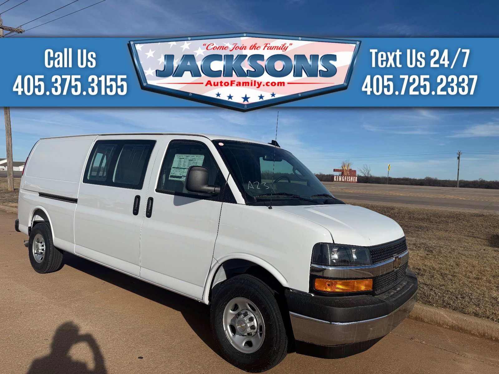 2025 Chevrolet Express Cargo Work Van's photo