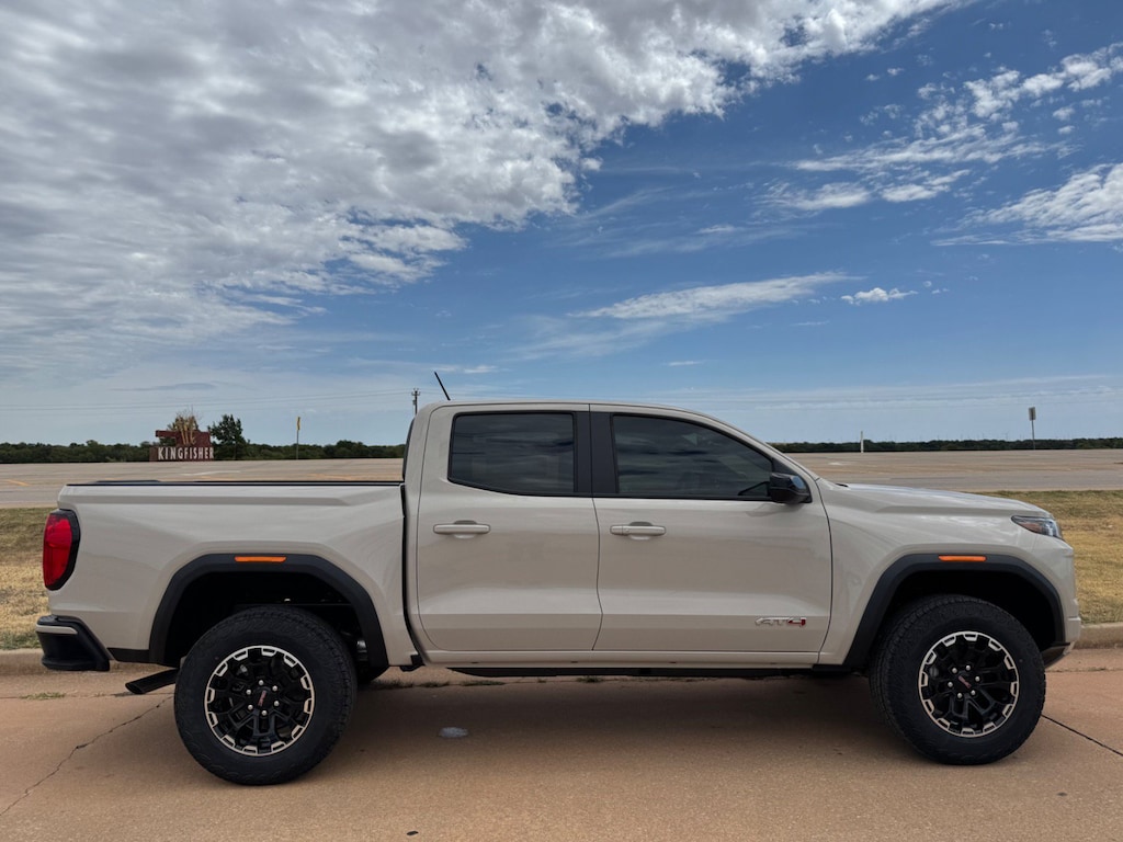 New 2026 GMC Canyon AT4 Truck