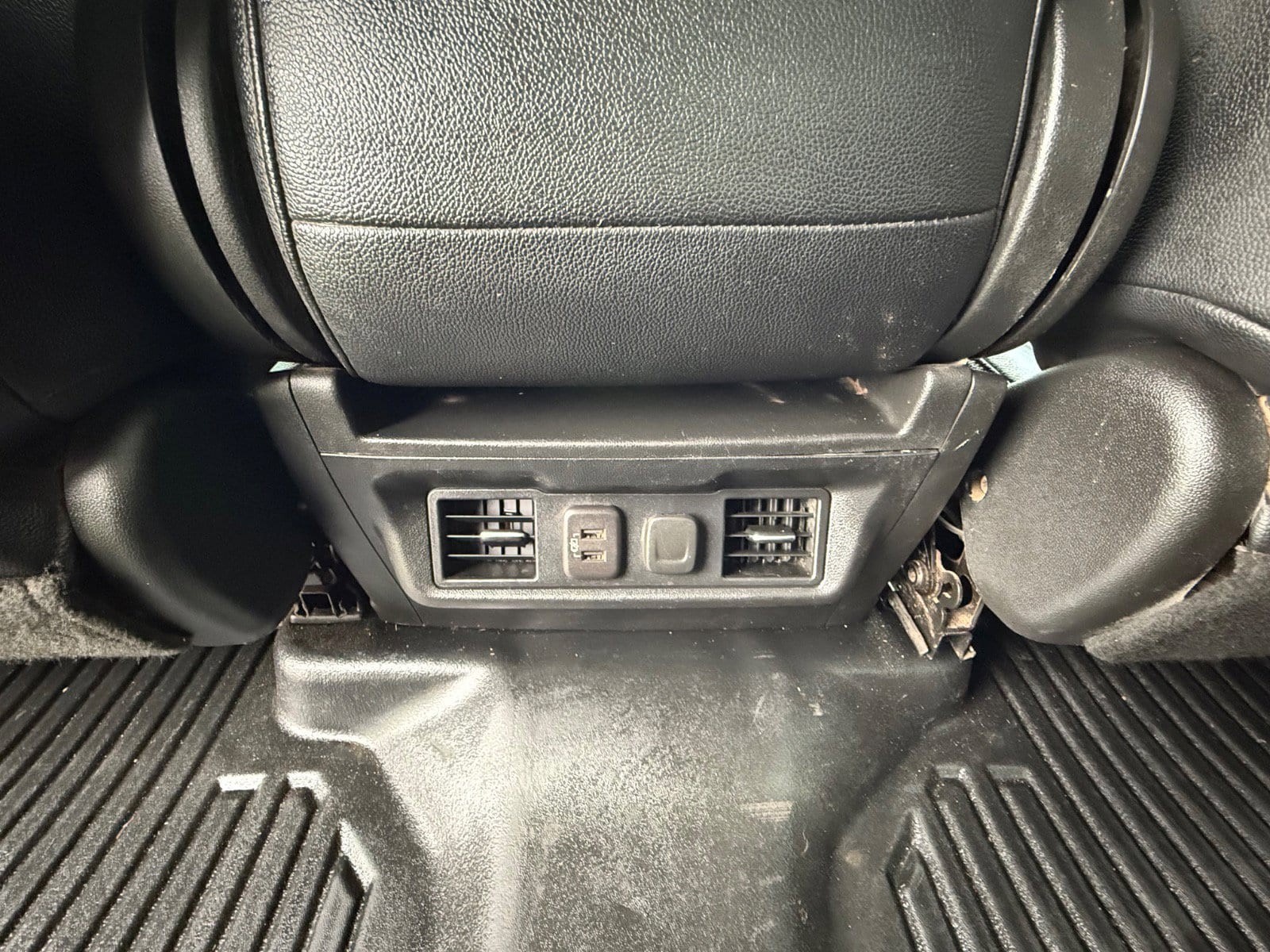 2023 Chevrolet Silverado 3500HD LT - Photo 14