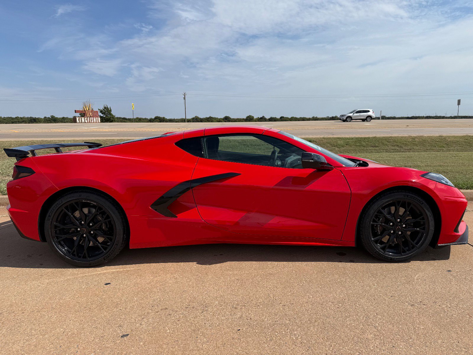 2026 Chevrolet Corvette Stingray 2LT photo 2