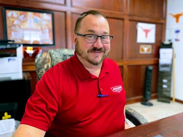 Staff member Victor Beckwith from ID_a17b5e7c6bc8