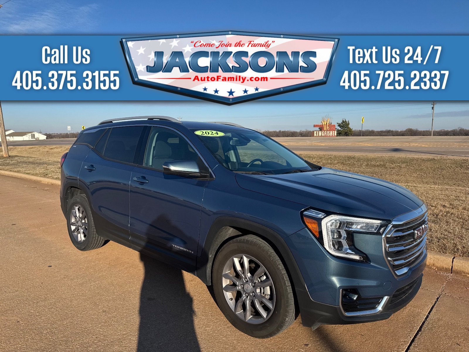 2024 GMC Terrain SLT's photo