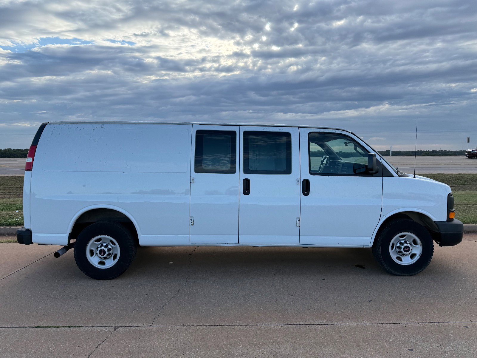 Used 2016 GMC Savana Cargo Work Van with VIN 1GTW7BFG6G1203615 for sale in Kingfisher, OK