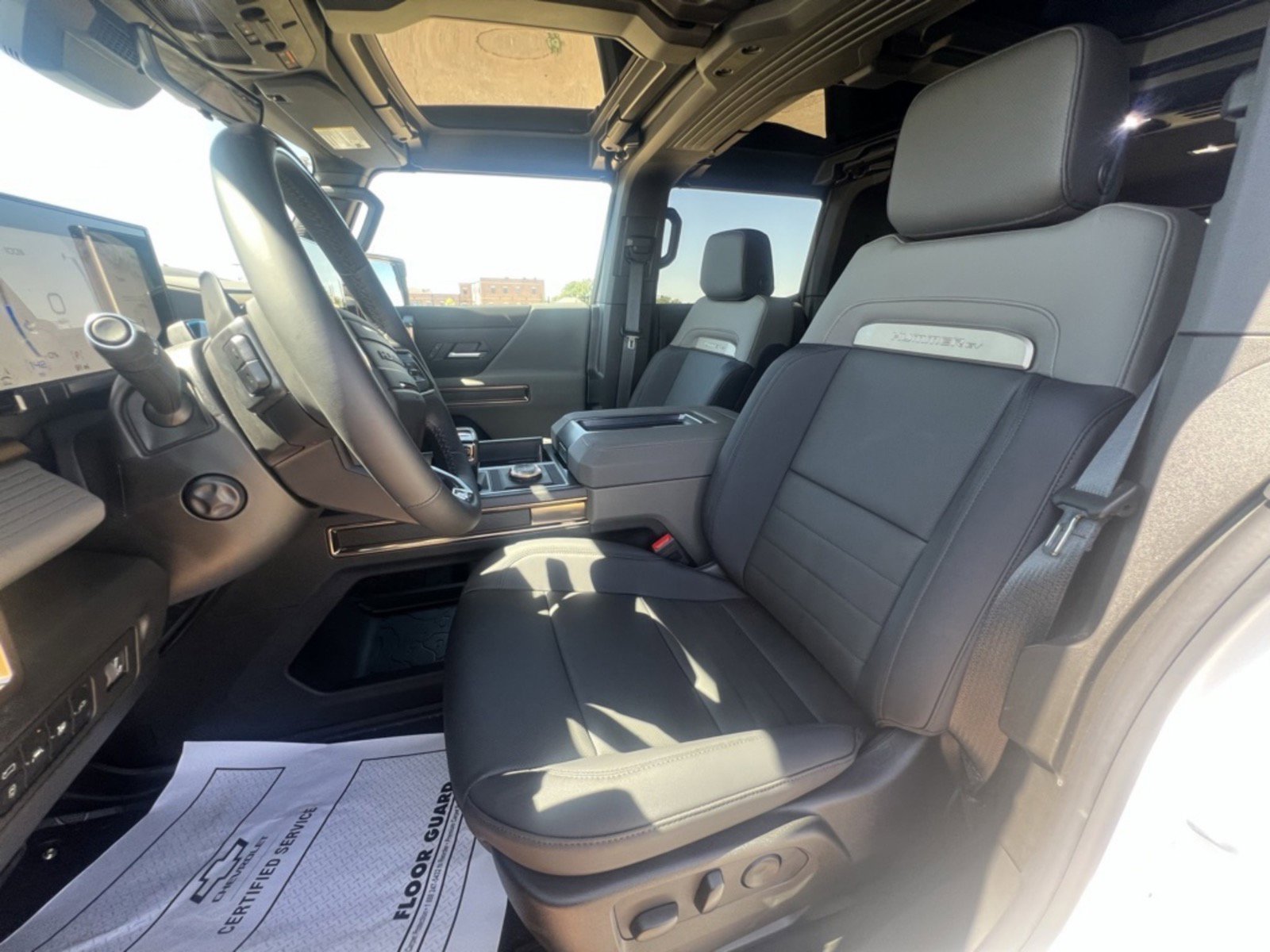 2025 GMC HUMMER EV 3X - Photo 10