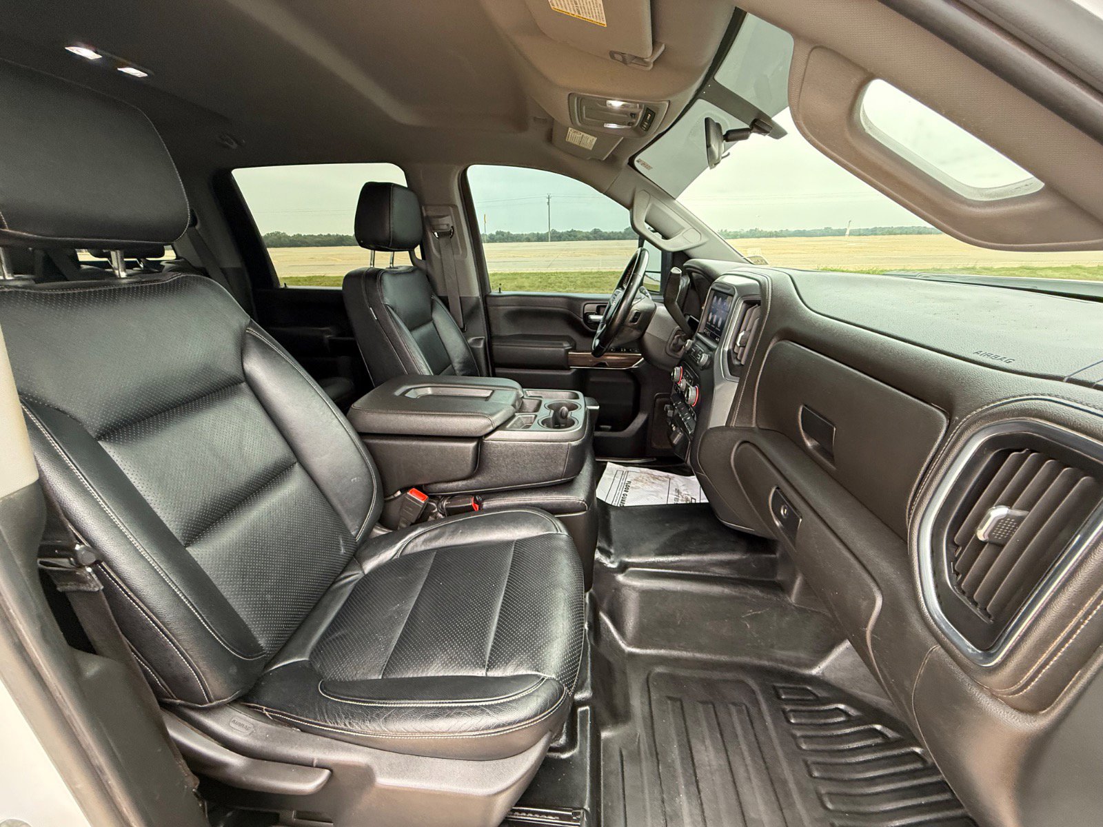 2023 Chevrolet Silverado 3500HD LT - Photo 18