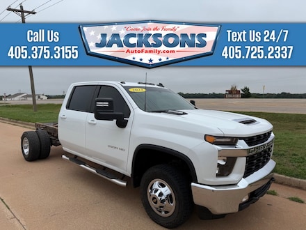 2023 Chevrolet Silverado 3500 HD Chassis LT Truck Crew Cab