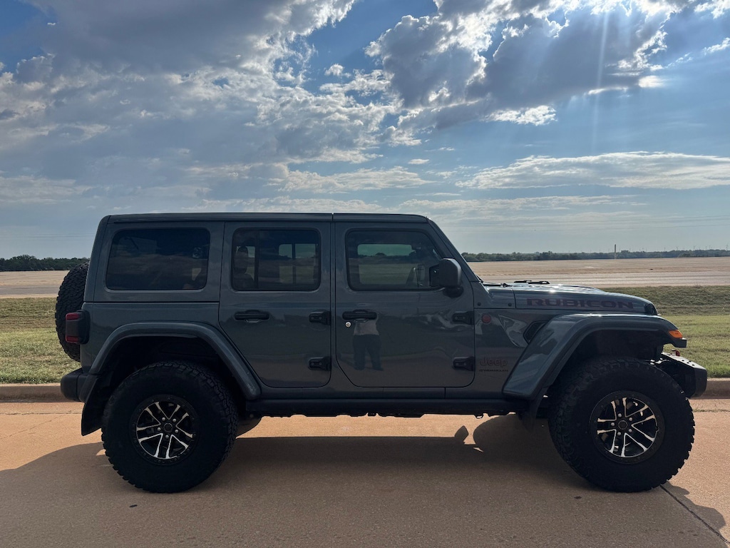 Used 2024 Jeep Wrangler Rubicon X SUV