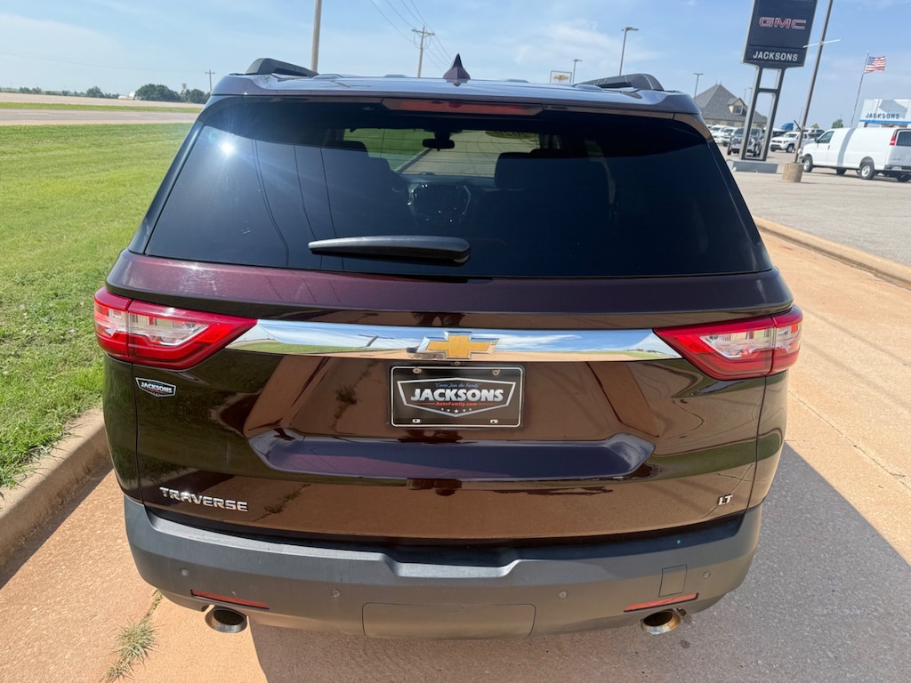 Used 2020 Chevrolet Traverse LT Cloth SUV