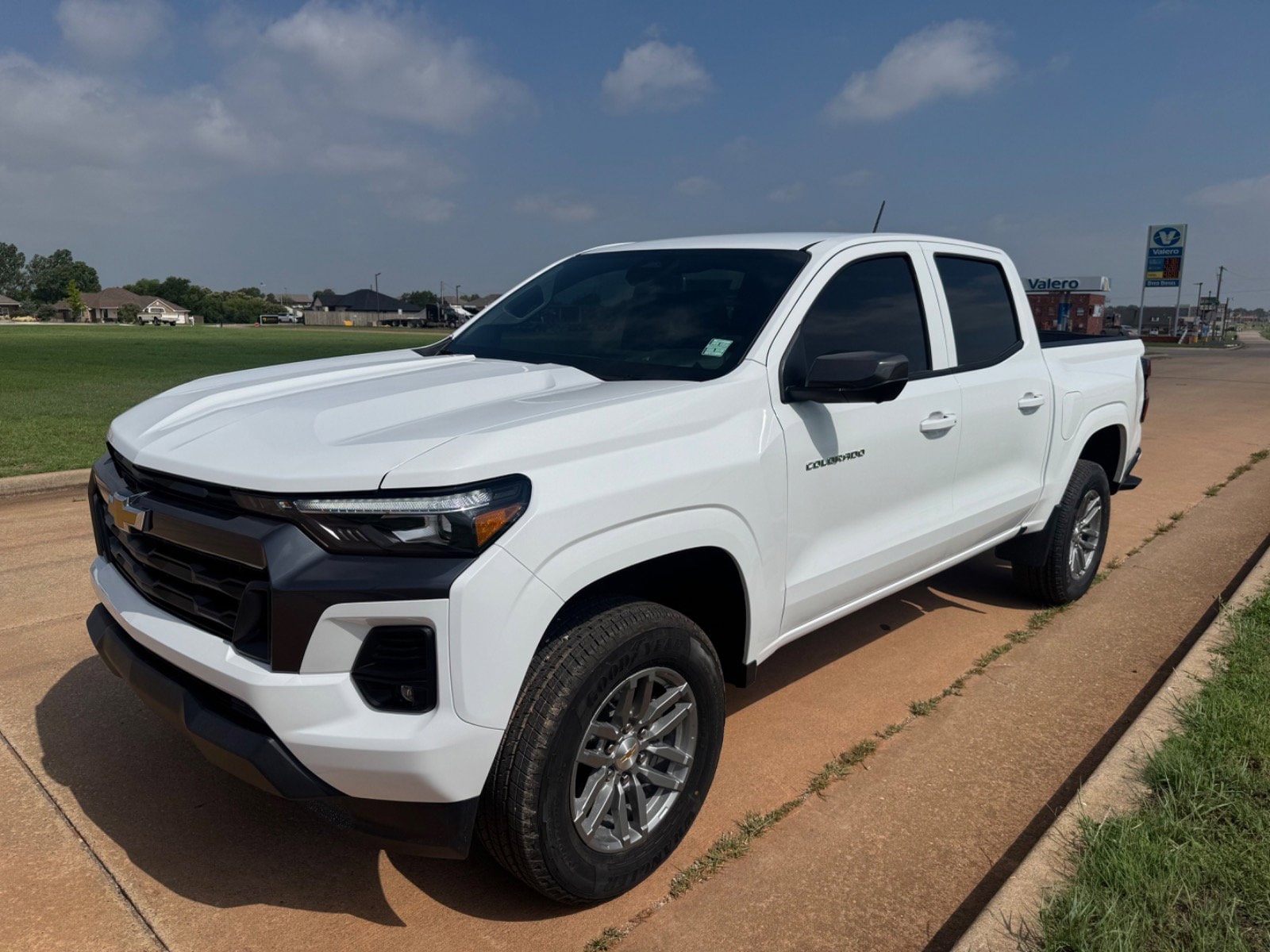 2026 Chevrolet Colorado LT - Photo 7