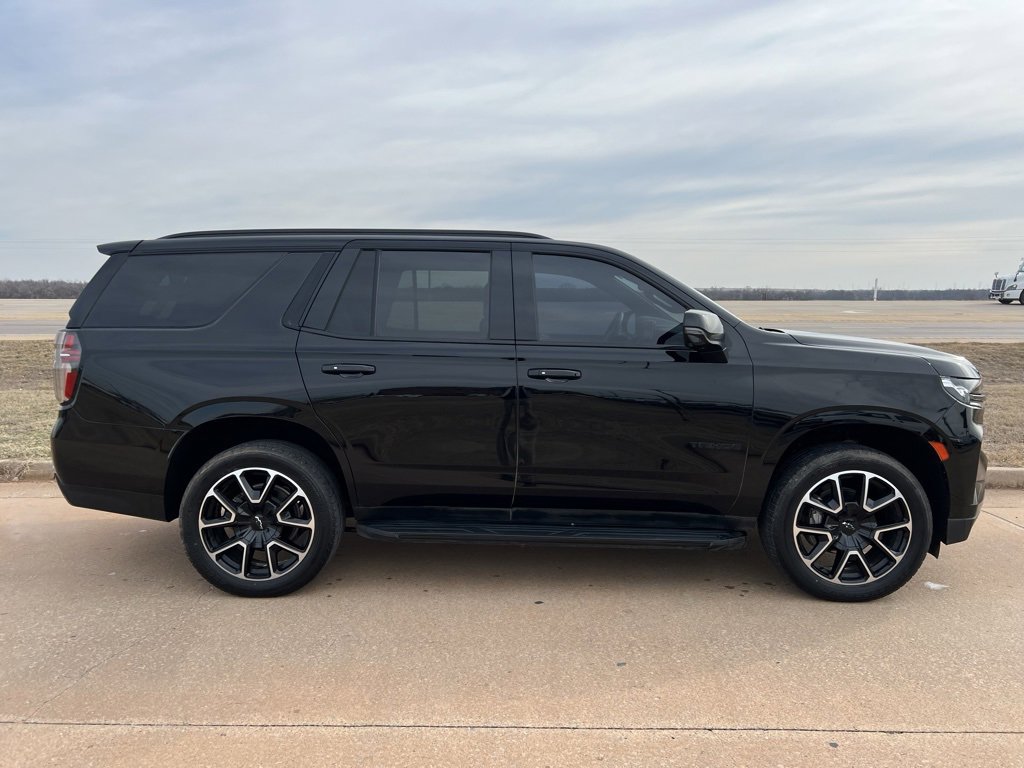 Used 2022 Chevrolet Tahoe RST with VIN 1GNSKRKD2NR205787 for sale in Kingfisher, OK