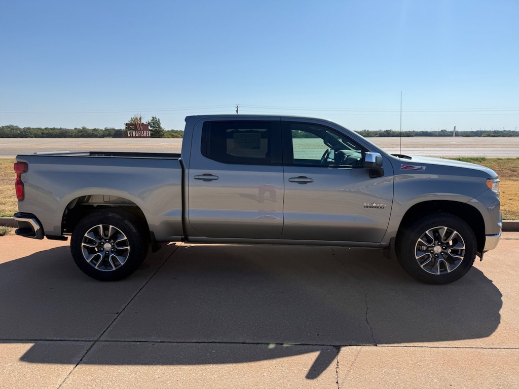 New 2026 Chevrolet Silverado 1500 LT Truck