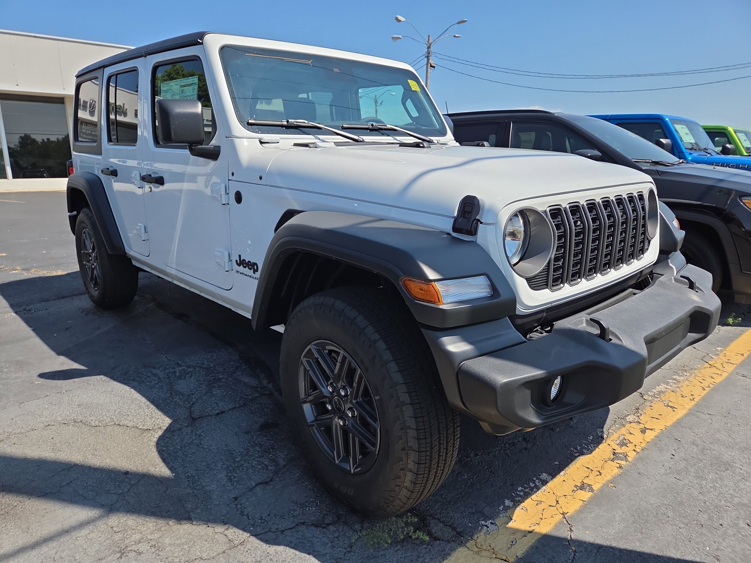 2025 Jeep Wrangler Sport S photo 3