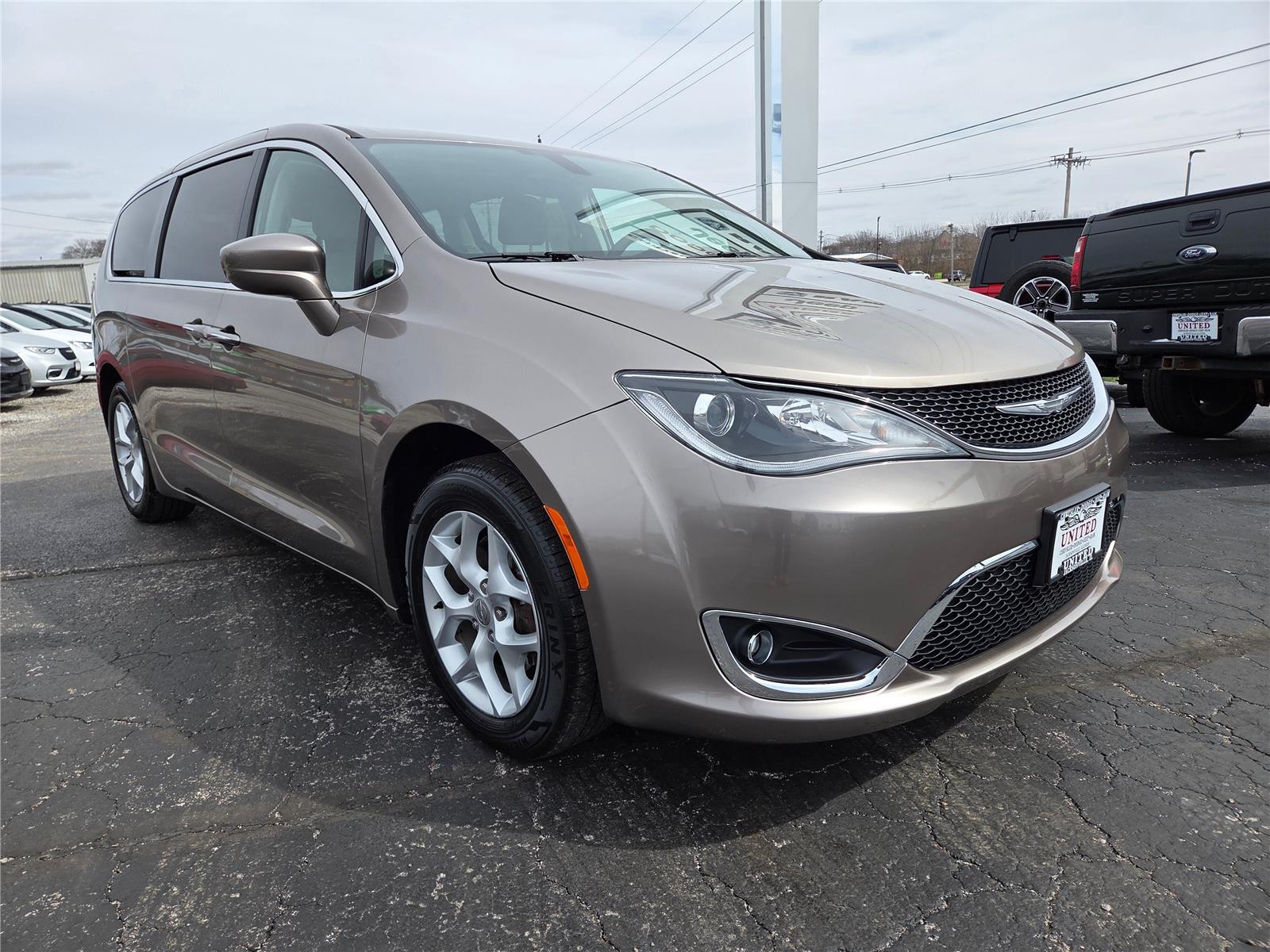 2018 Chrysler Pacifica Touring Plus