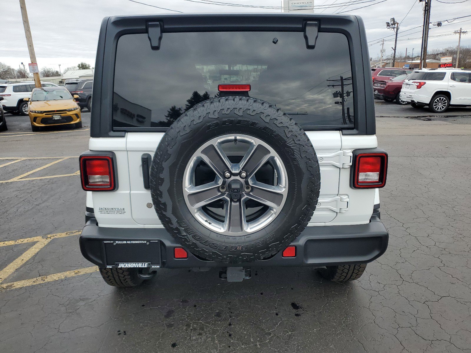 2020 Jeep Wrangler Unlimited Sahara photo 4
