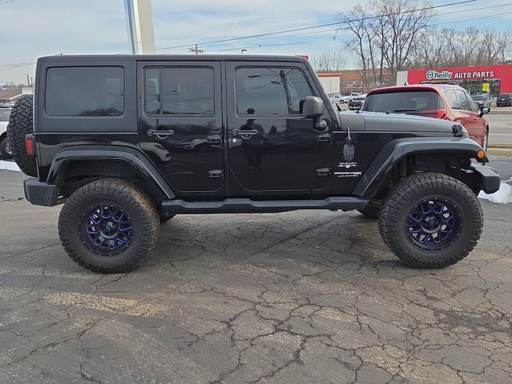 Used 2018 Jeep Wrangler JK Unlimited Sahara SUV