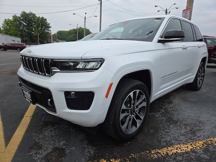 2025 Jeep Grand Cherokee OVERLAND 4X4 Sport Utility
