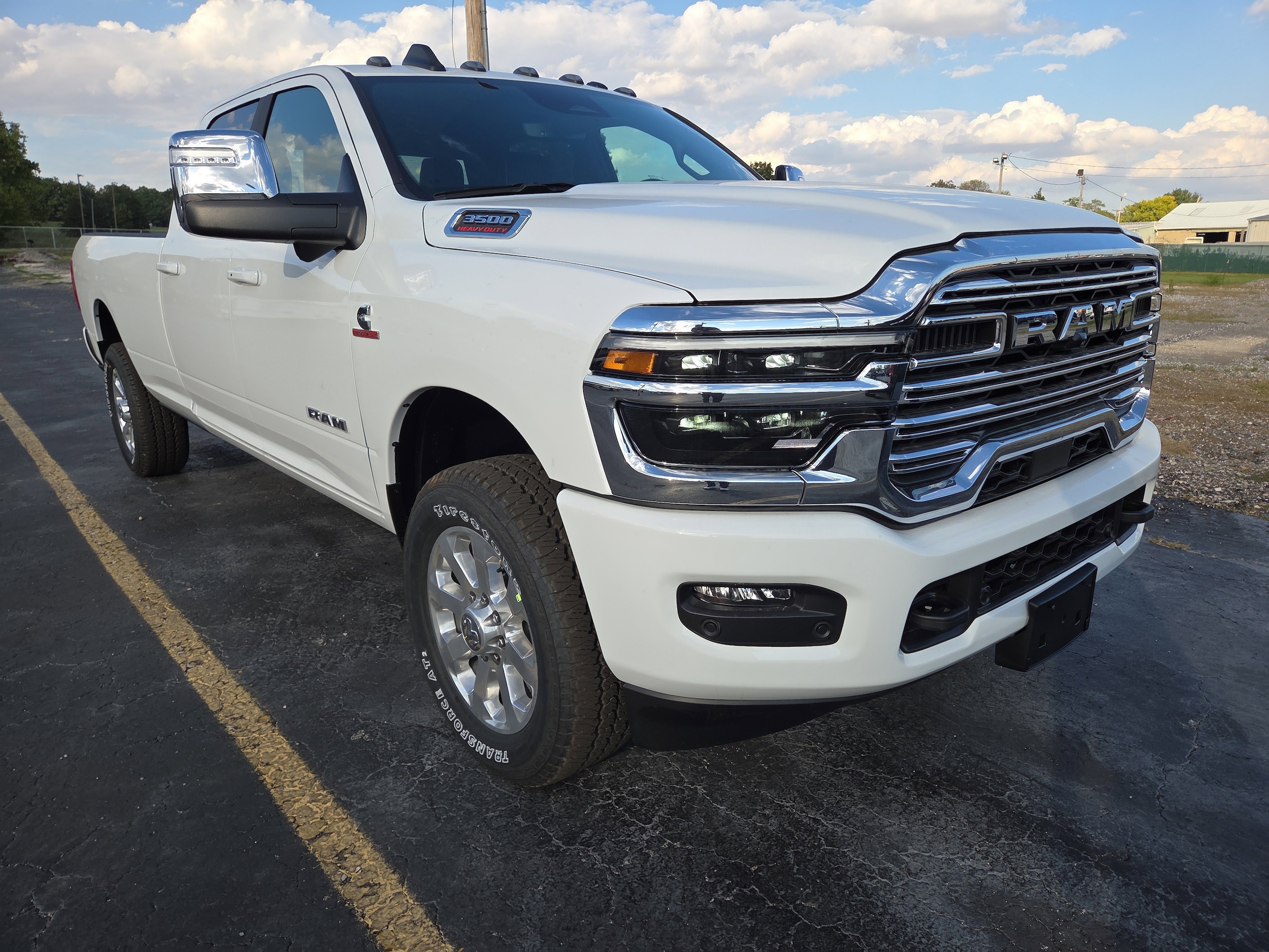 2026 RAM Ram 3500 Pickup Laramie's photo