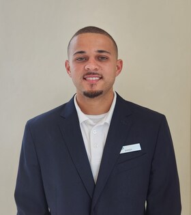 Staff member Jerome Medina from ID_4cfc8ab5c091