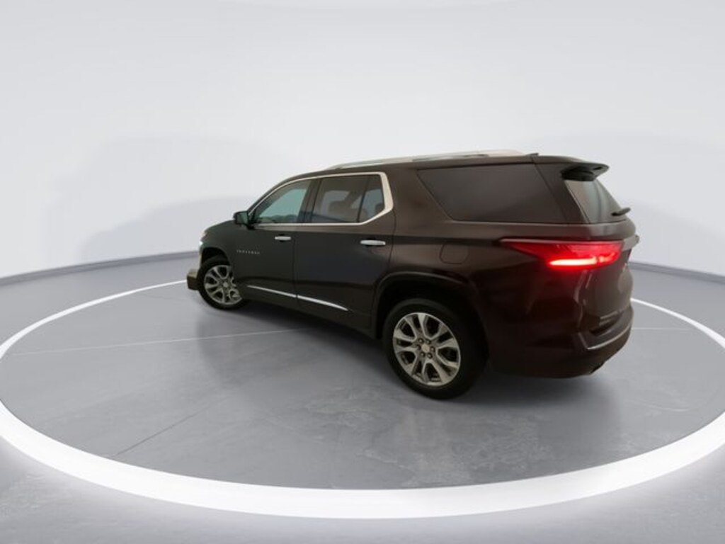 Used 2021 Chevrolet Traverse Premier SUV