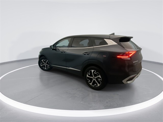 2025 Kia Sportage EX photo 2