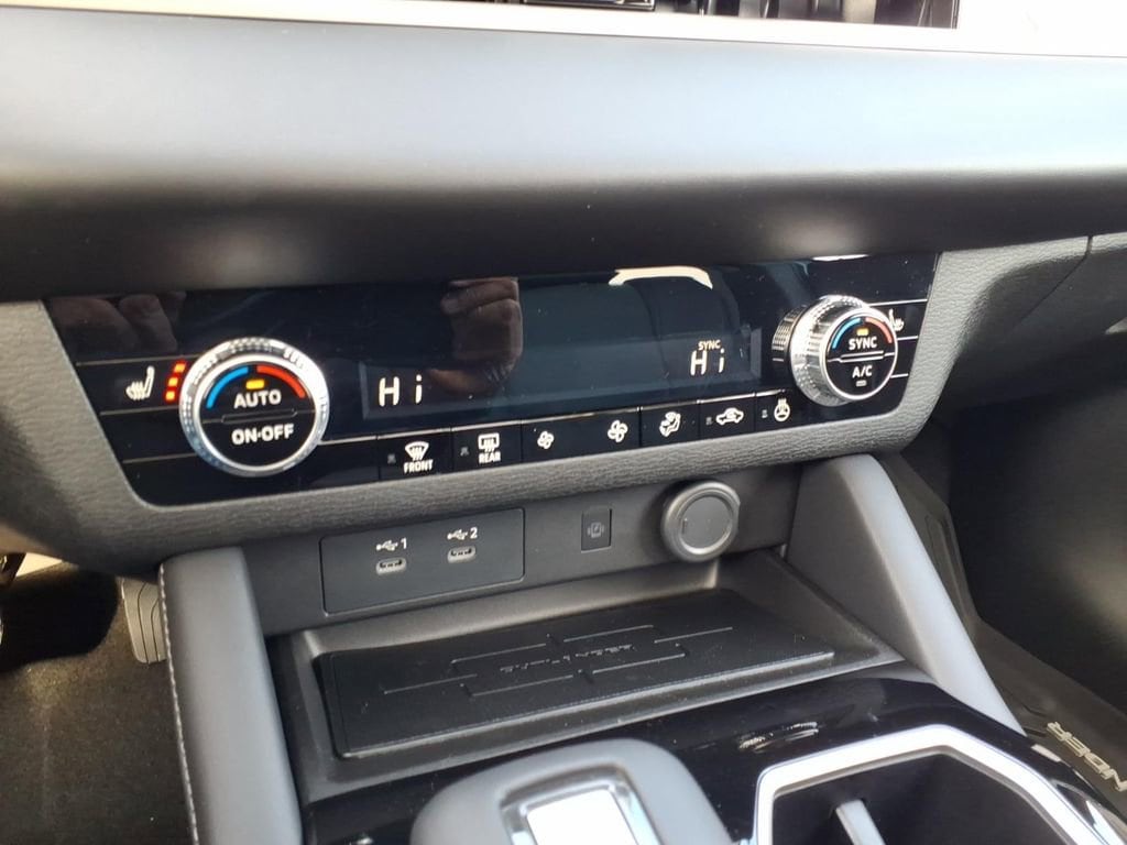 2026 Mitsubishi Outlander SE - Photo 15