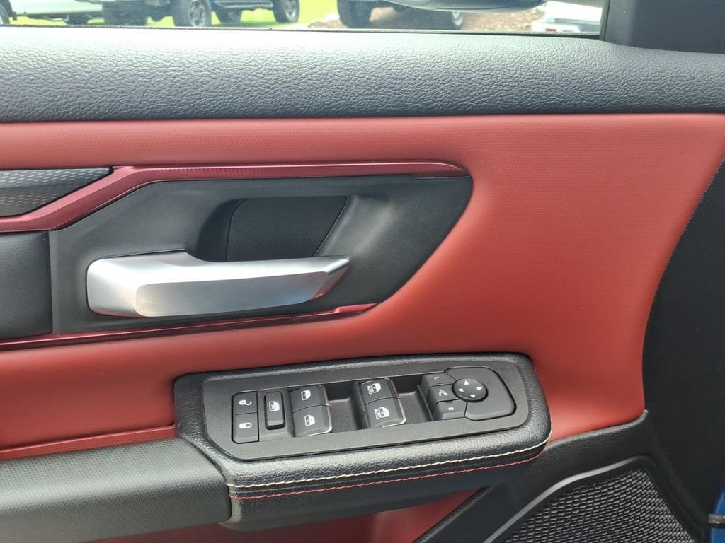 2025 RAM Ram 1500 Pickup Rebel - Photo 16