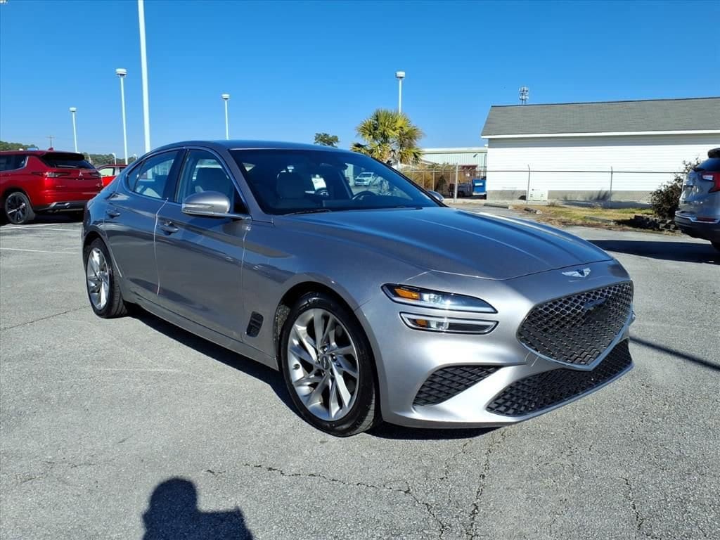 2022 GENESIS G70 Standard's photo