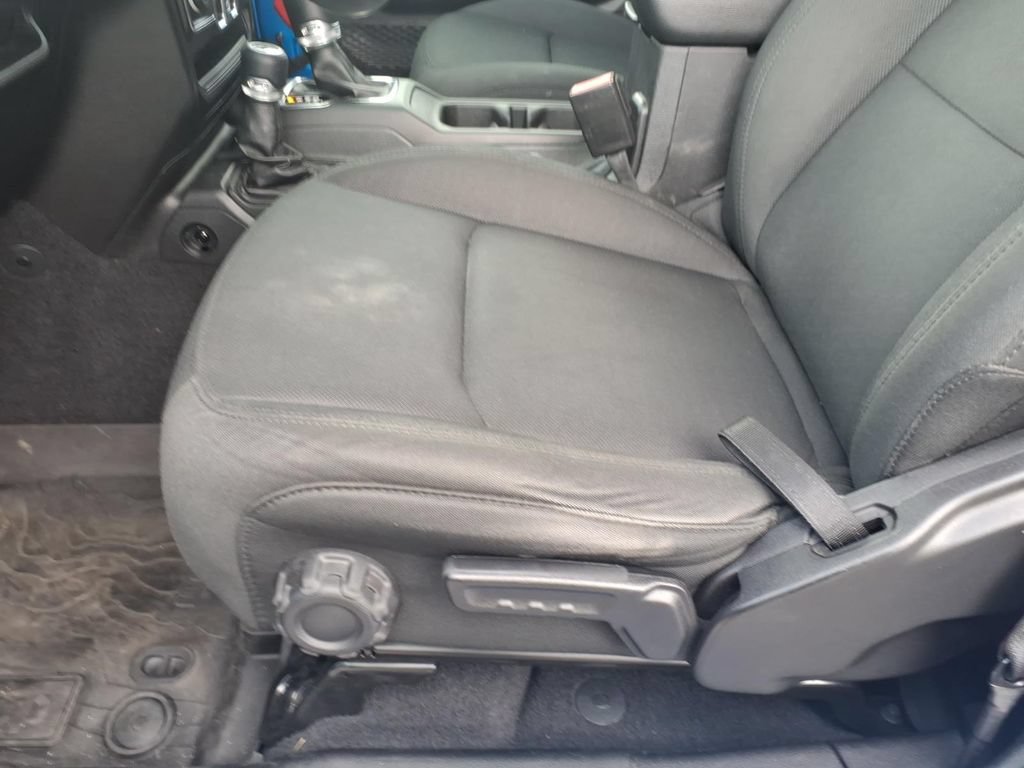 2021 Jeep Gladiator Sport S - Photo 15