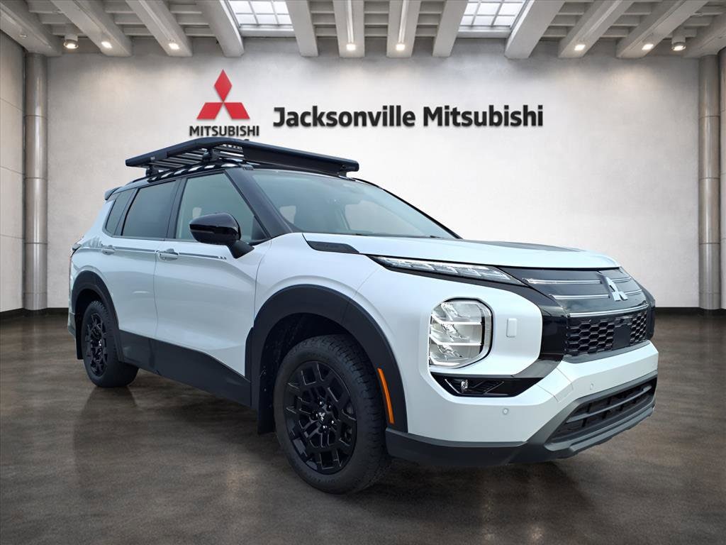 2025 Mitsubishi Outlander Trail Edition S-AWC's photo