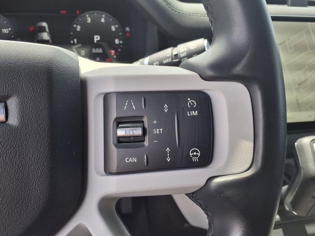 2025 Land Rover Defender S - Photo 31
