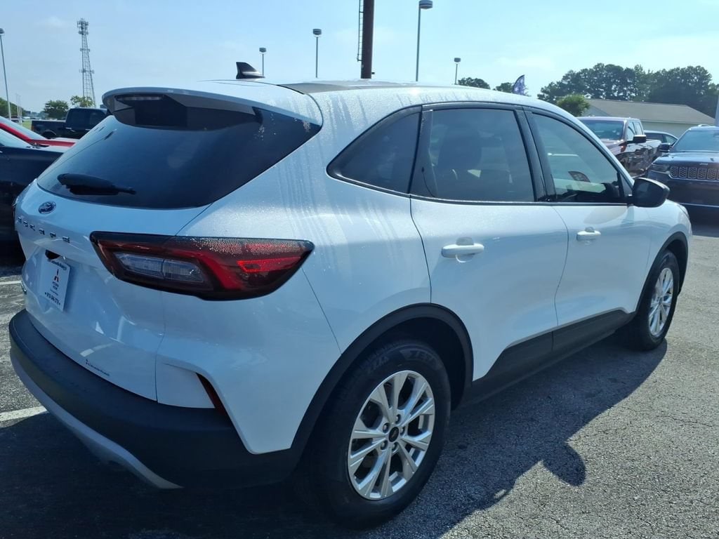 Used 2025 Ford Escape Active SUV