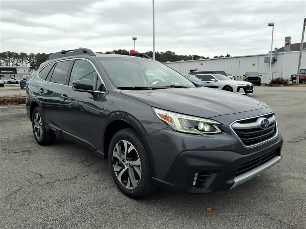 2022 Subaru Outback Limited's photo