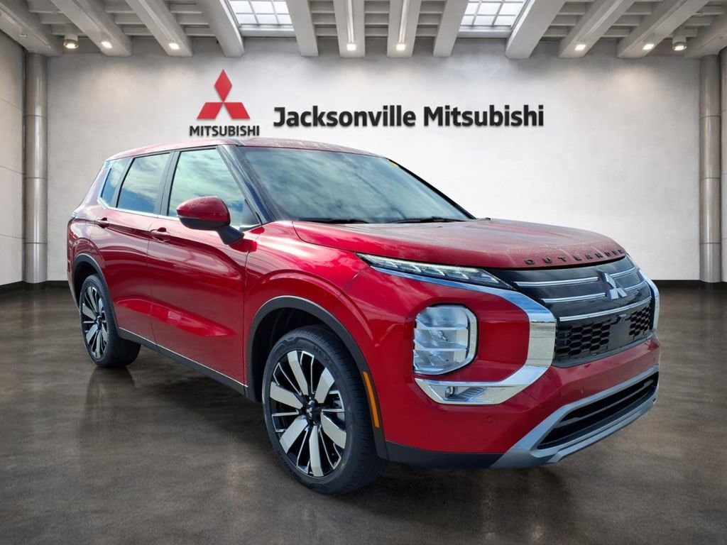 2026 Mitsubishi Outlander SE FWD's photo