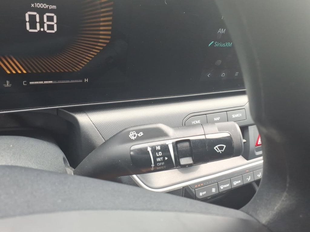 2025 Kia K4 LXS - Photo 22