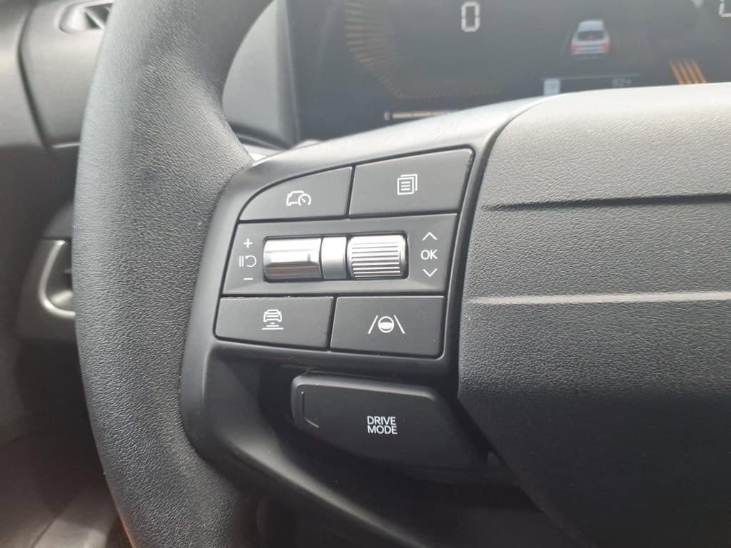 2025 Kia K4 LXS - Photo 24