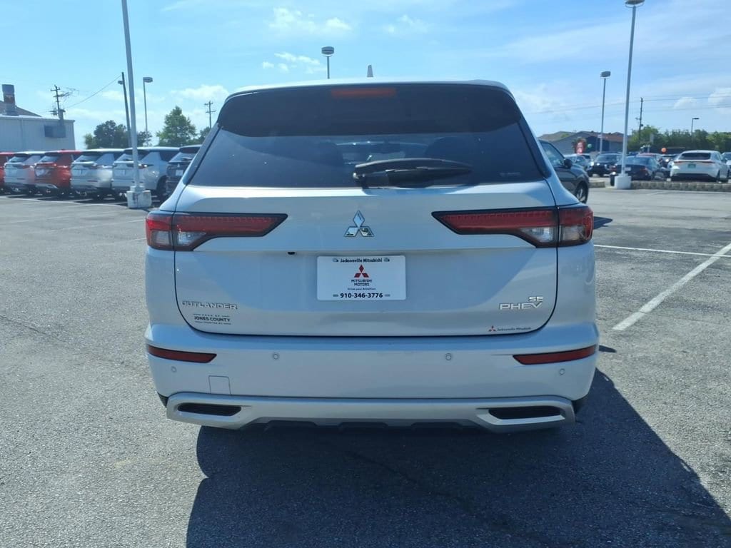 Used 2024 Mitsubishi Outlander PHEV SE SUV