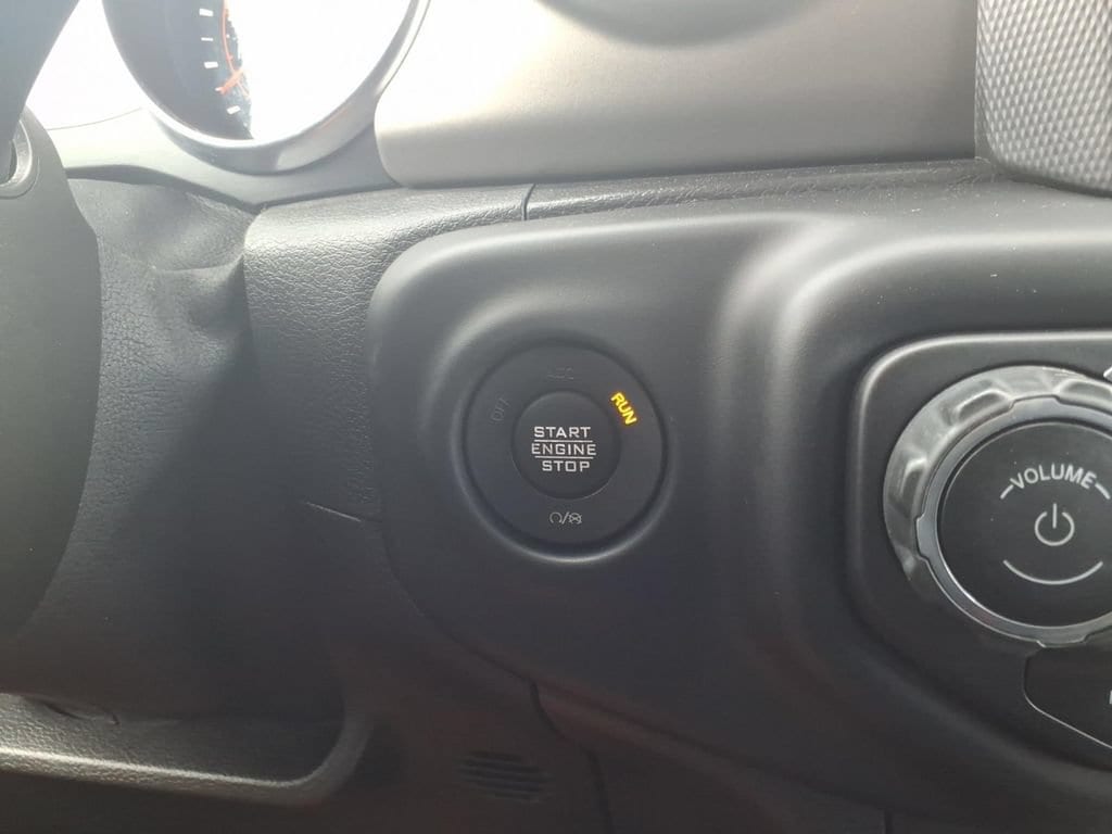 2021 Jeep Gladiator Sport S - Photo 23