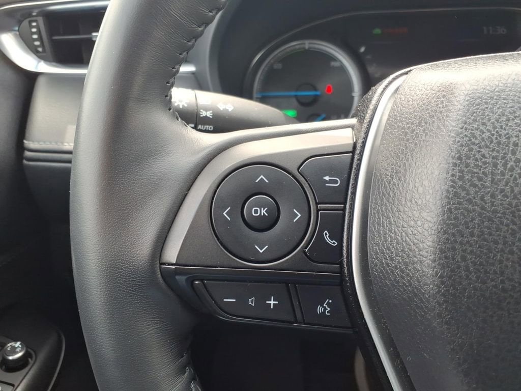 2023 Toyota Venza LE - Photo 26