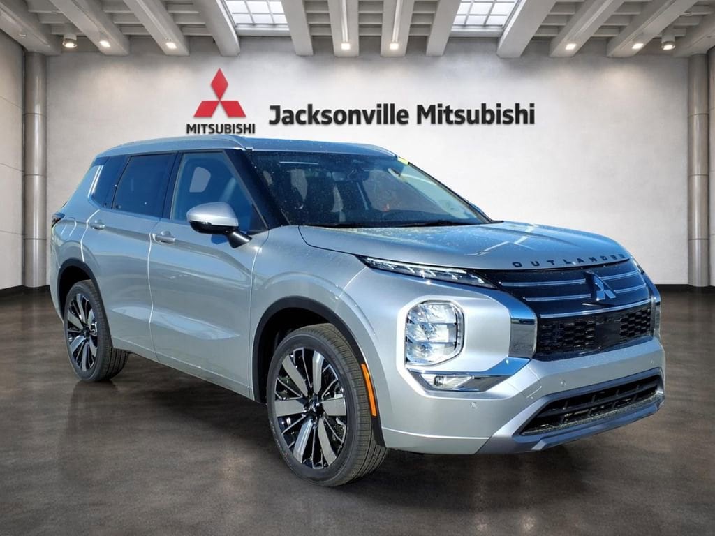2026 Mitsubishi Outlander SEL FWD's photo