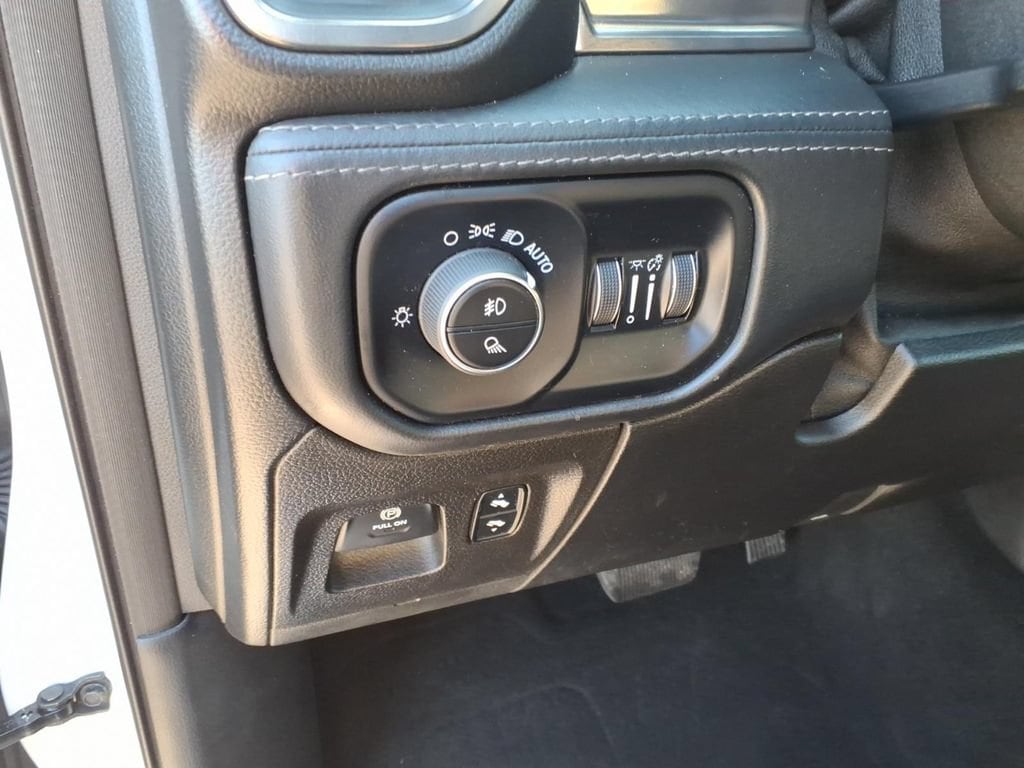 2019 RAM Ram 1500 Pickup Limited - Photo 19
