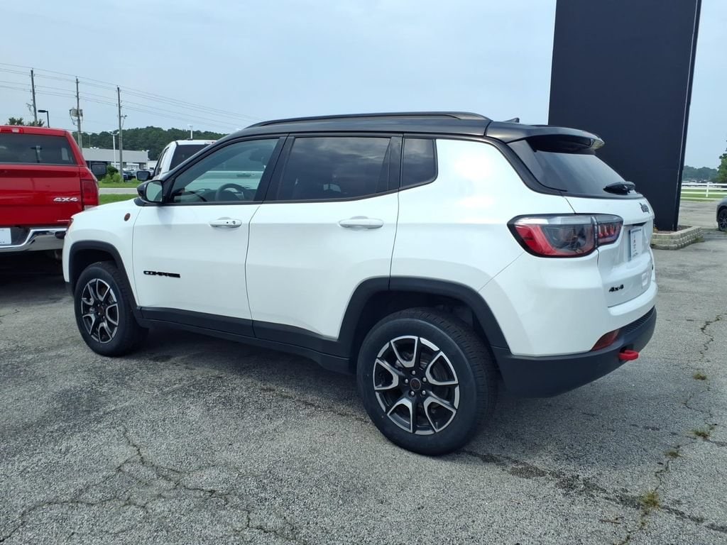 Certified 2025 Jeep Compass Trailhawk SUV
